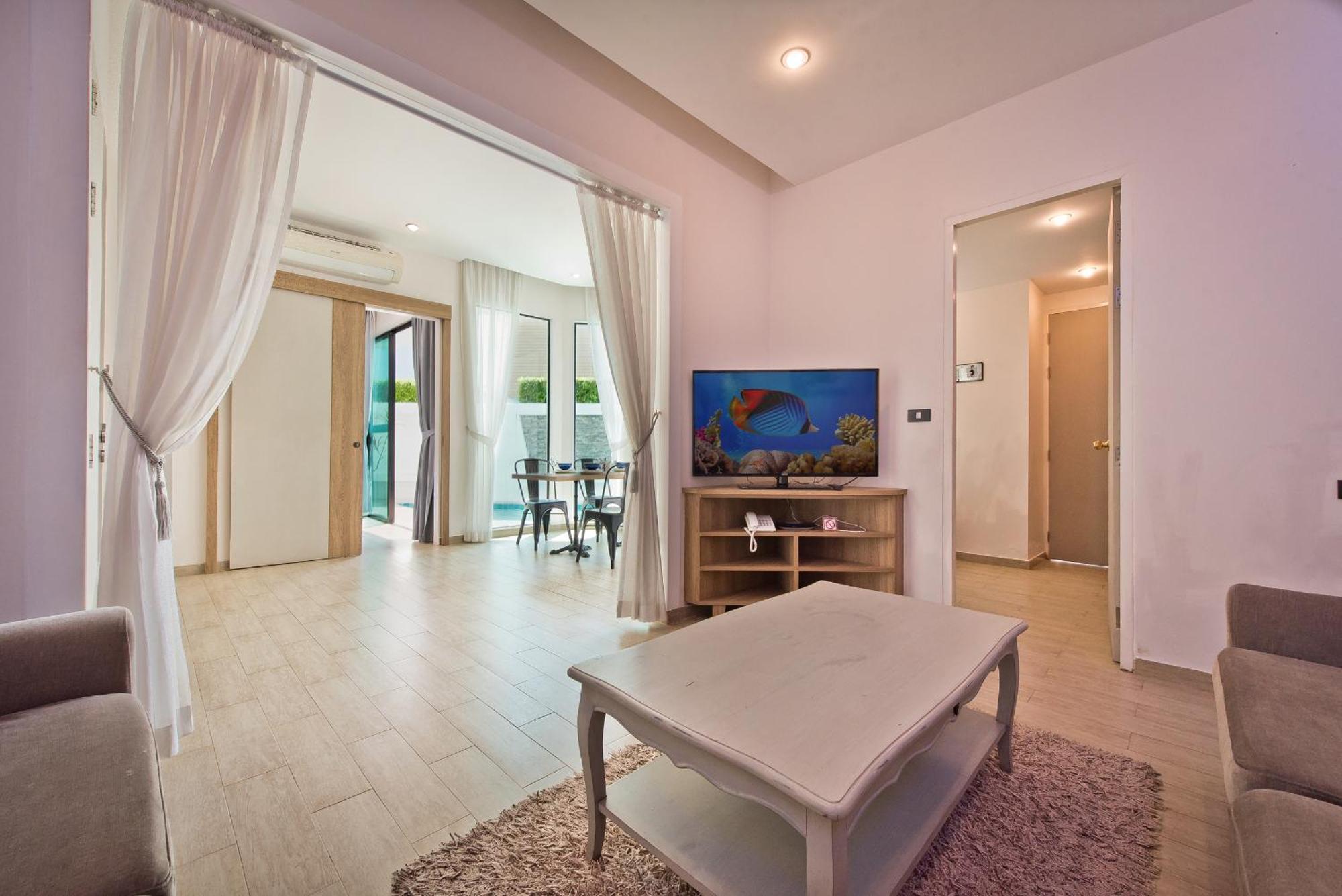 Tropicana Pool Villa Jomtien Beach Room photo